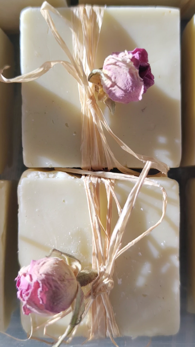 Savon surgras karité, miel et rose